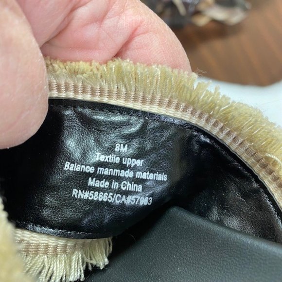 BP. Booker‎ Boho Fringe Slide Sandals, size 8 - Picture 15 of 15